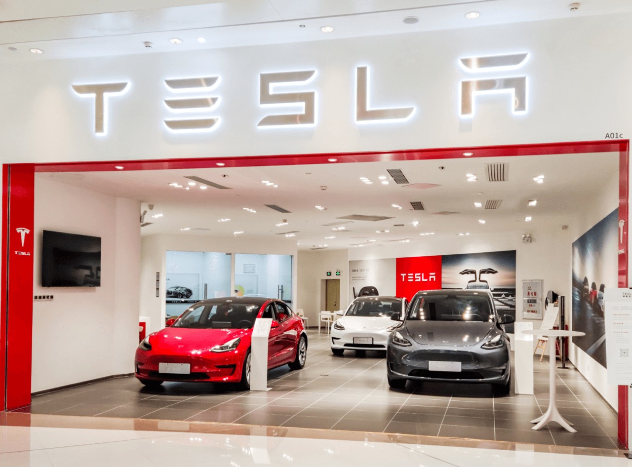 Tesla門市