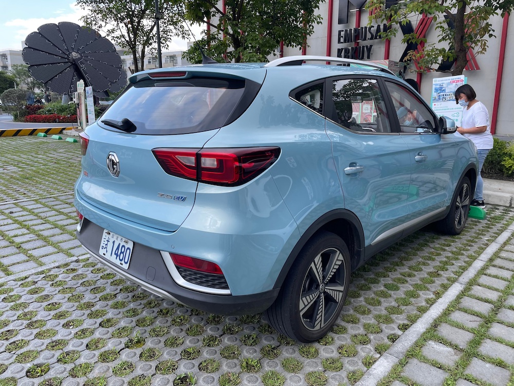 MG ZS EV
