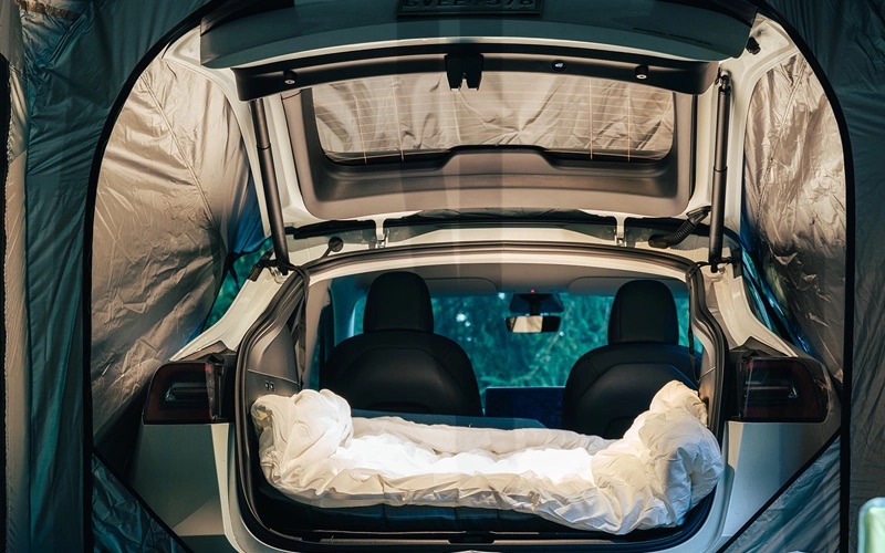 Model Y tent