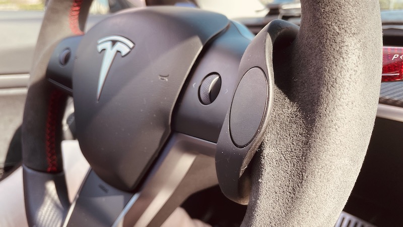 Model 3方向盤