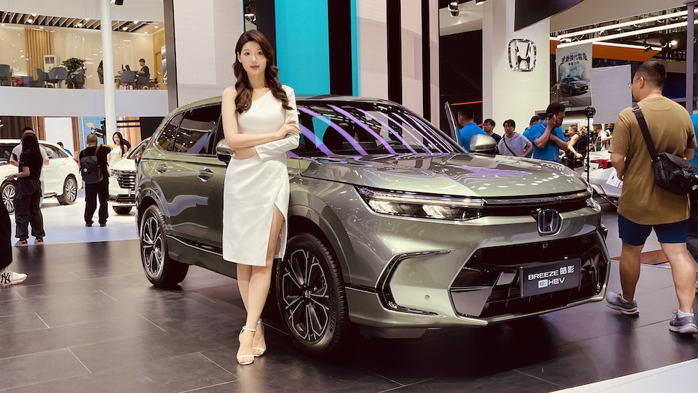 廣汽HONDA油電混合人氣新車BREEZE皓影