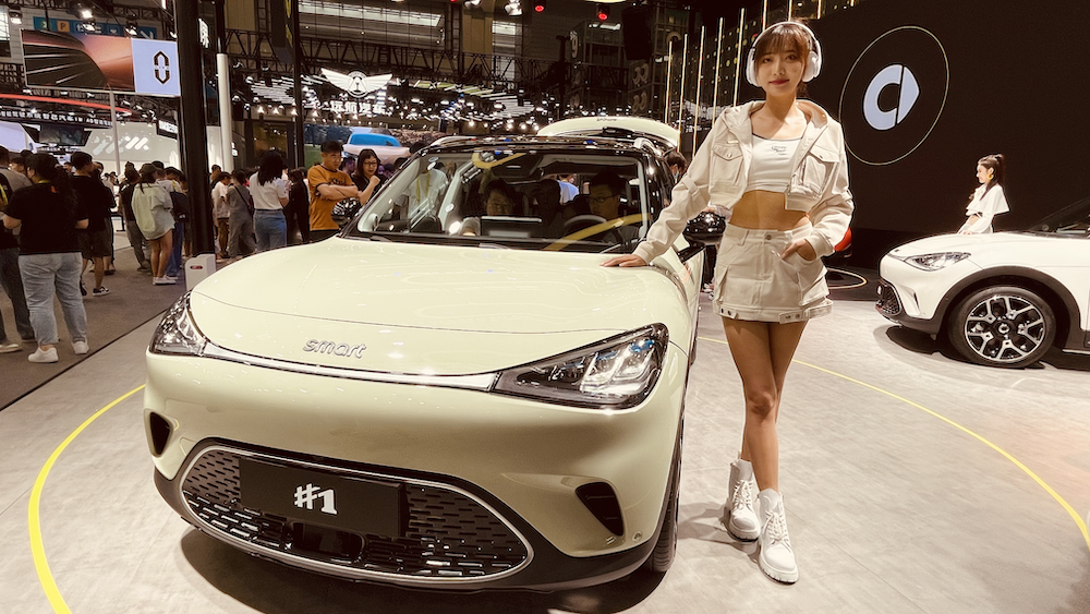 smart#1定位在小型SUV,很適合有個性的女性消費者