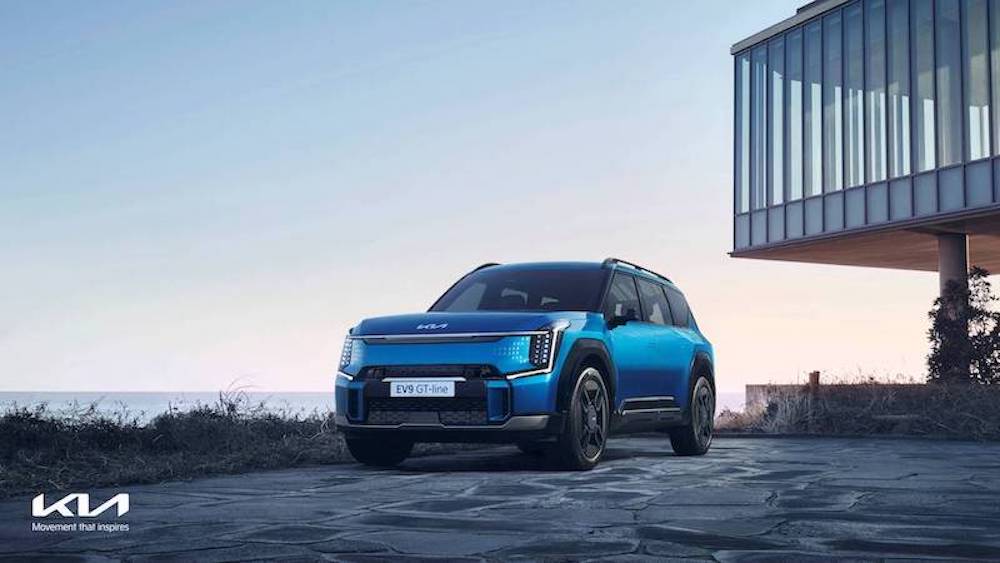 The Kia EV9在座椅舒適度、座椅可變性和整體駕馭感受等方面,最終以近500分的積分遙遙領先,奪得「家庭用車」級距冠軍!