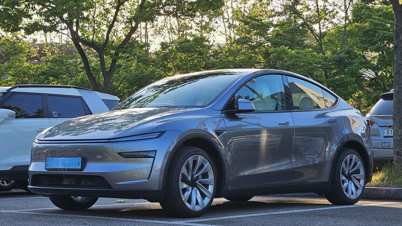 Tesla Model Y Juniper 台灣市場銷售穩居前段班